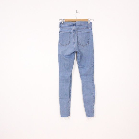*Gap Blue Raw Hem Skinny High Rise Jeans - Picture 5 of 6
